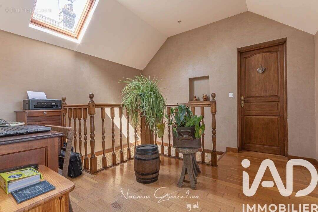 Photo 7 - Maison à MANTES-LA-JOLIE