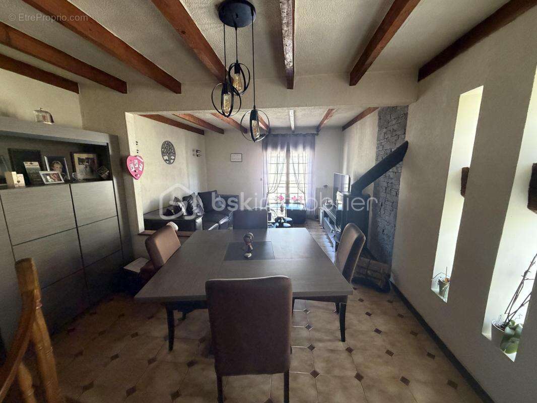 Maison à CHALIFERT