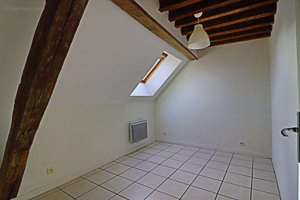 Appartement à SAINT-SATUR