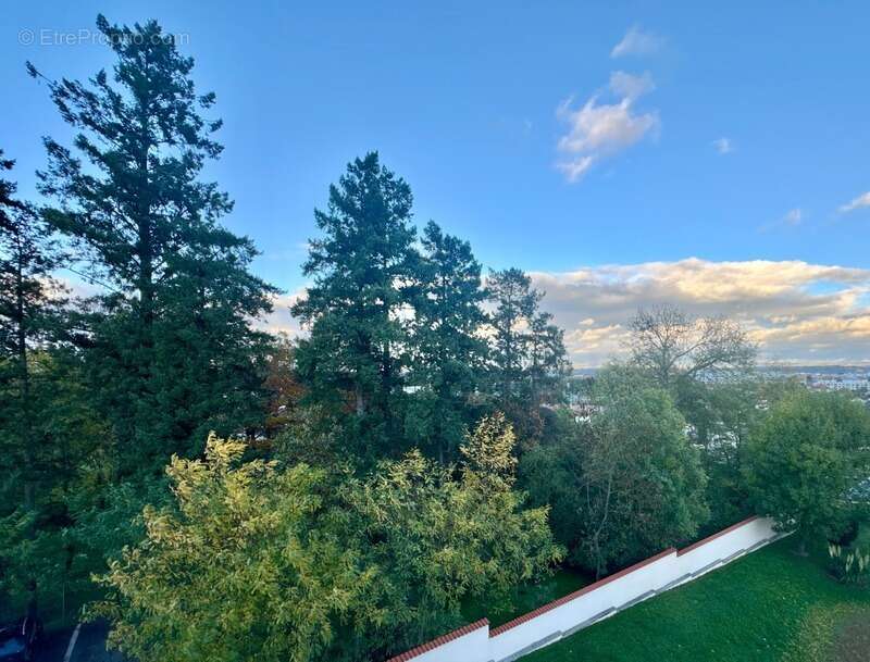 Appartement à RIORGES