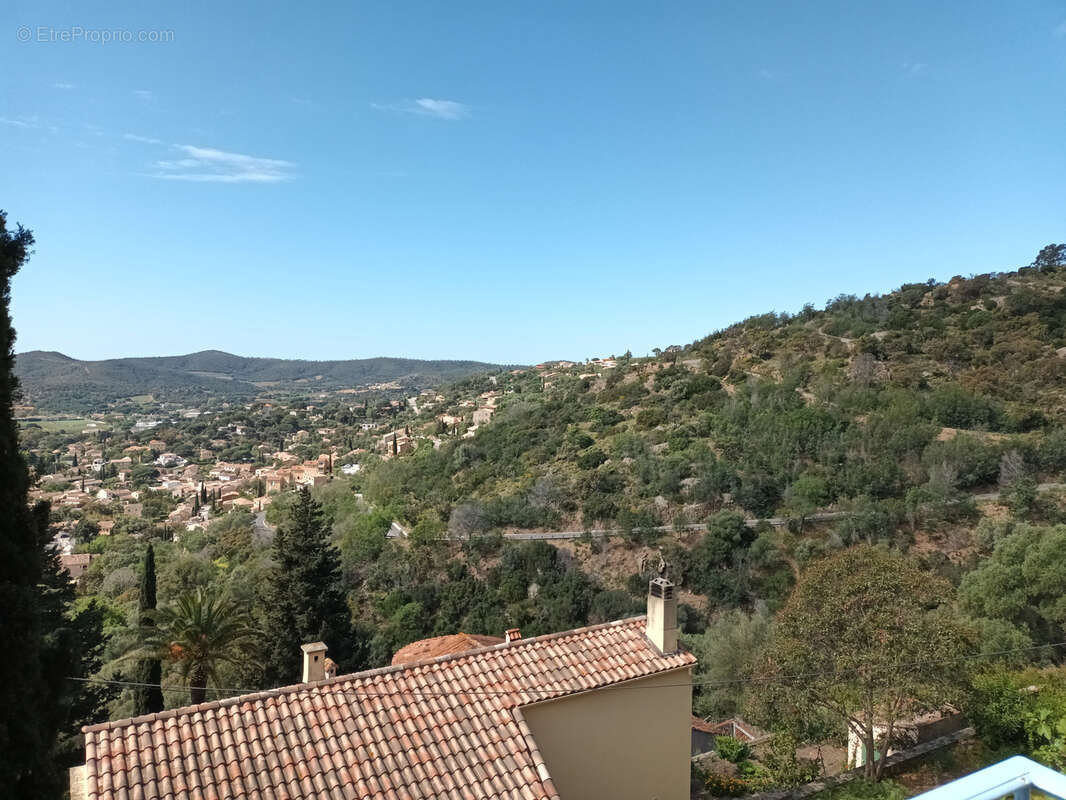 Maison à BORMES-LES-MIMOSAS