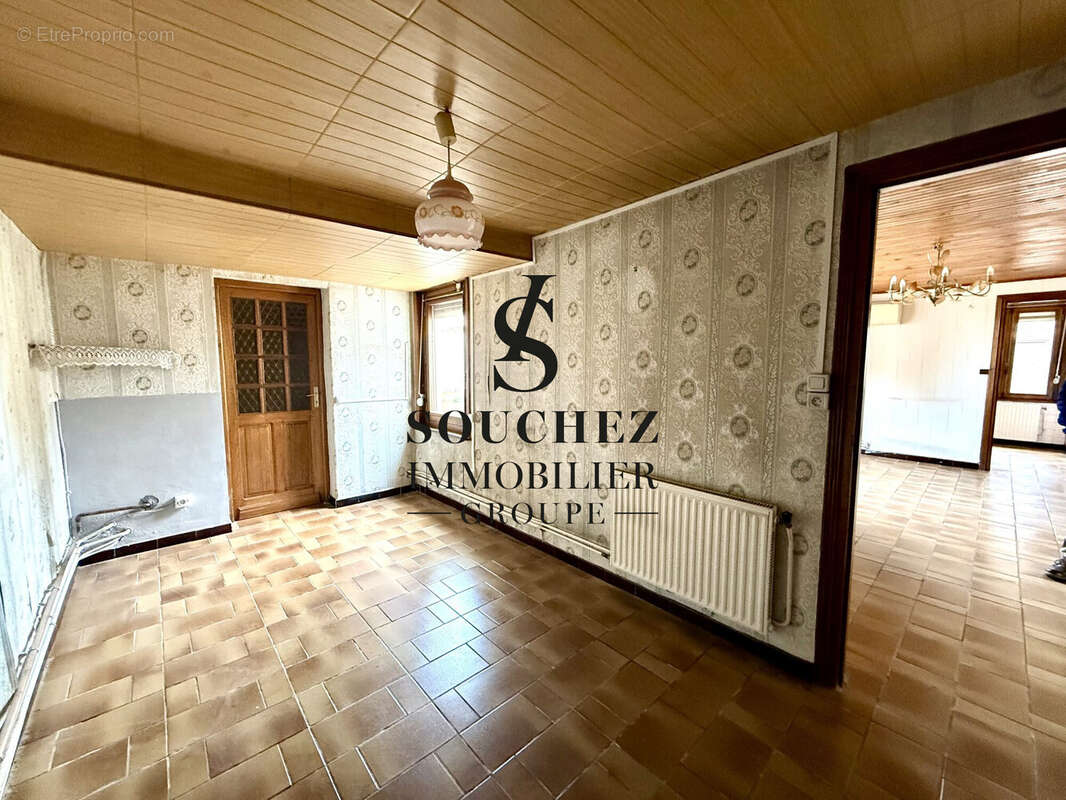 Maison à MONTIGNY-EN-GOHELLE