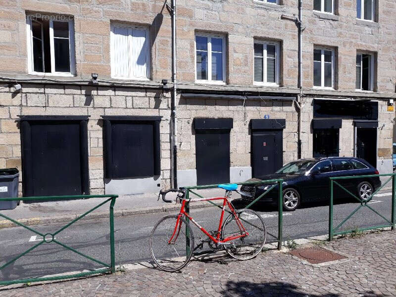Commerce à SAINT-ETIENNE