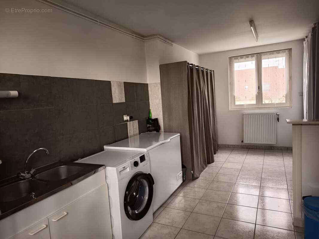 Maison 183 m² à Chatenoy-Le-Royal  - photo 7