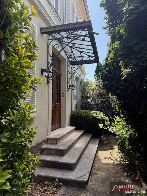 Maison à REMIREMONT