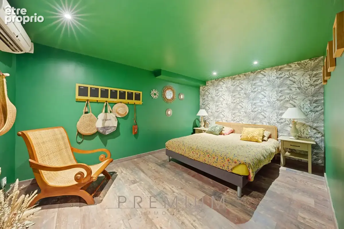Villa d'architecte baignée de lumière. - photo 12