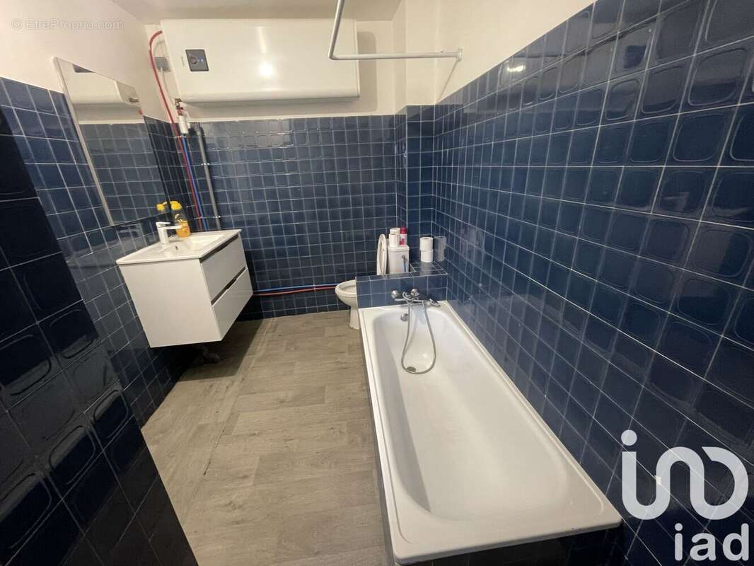 Photo 8 - Appartement à VILLENEUVE-LE-ROI