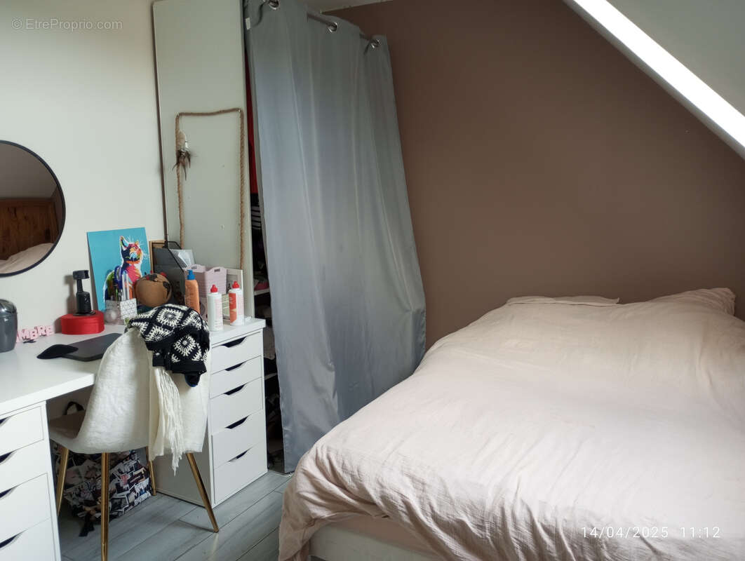 Maison à SAINT-HILAIRE-LA-GRAVELLE