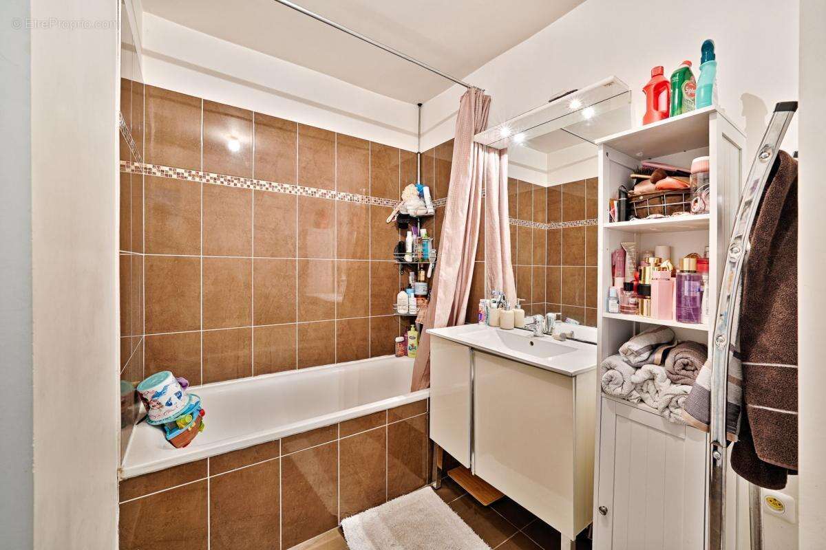 Appartement à JUVISY-SUR-ORGE