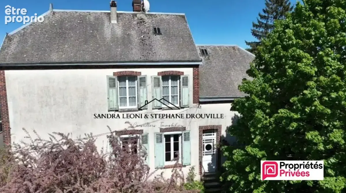 Maison à JOUY
