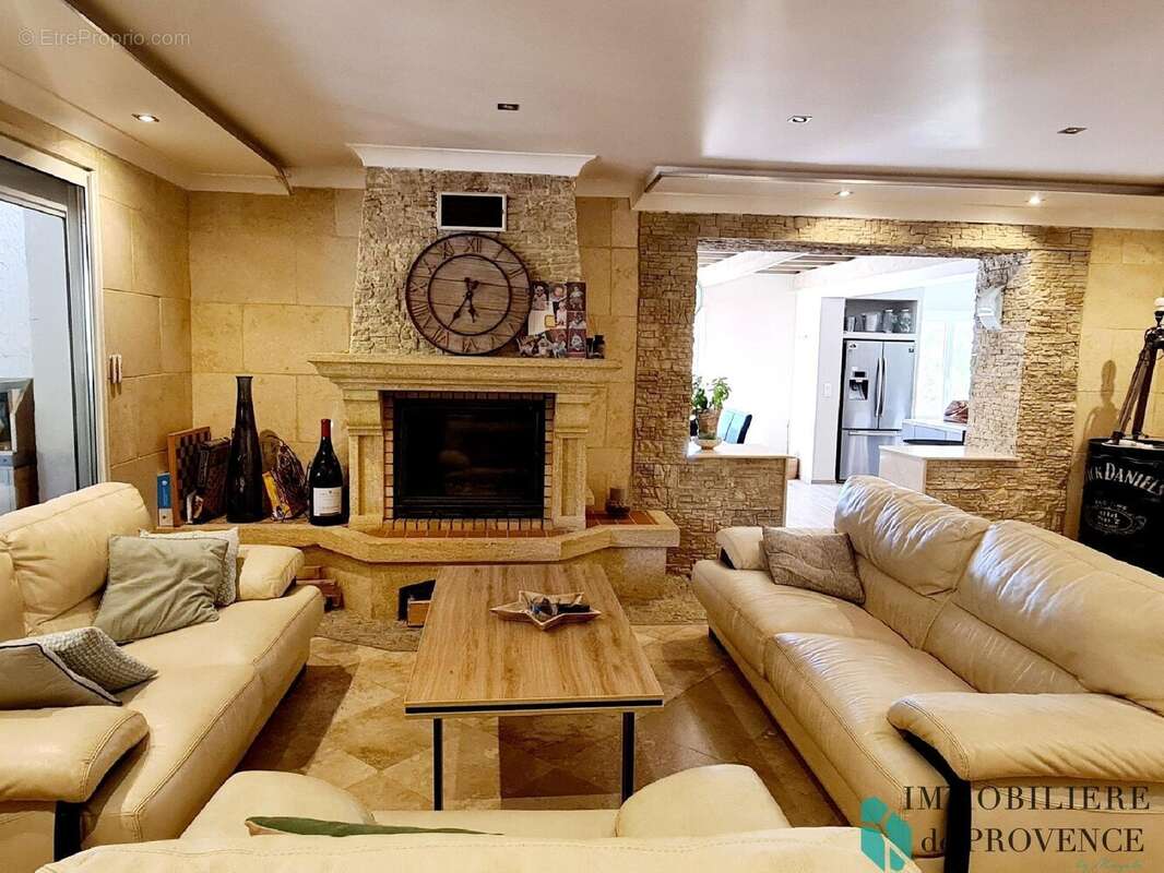 Maison à BARBENTANE