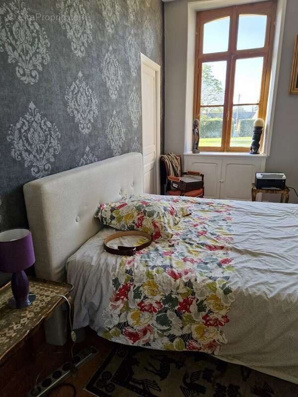 Maison à CHAILLEVOIS