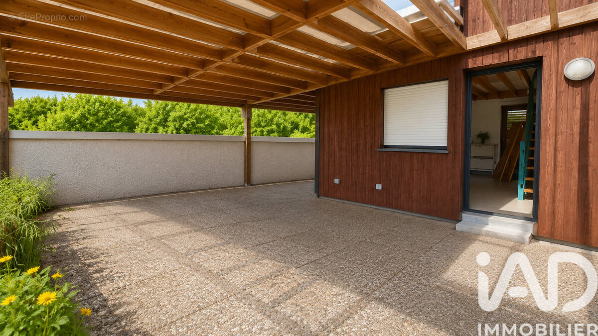 Photo 1 - Appartement à PLOMBIERES-LES-DIJON