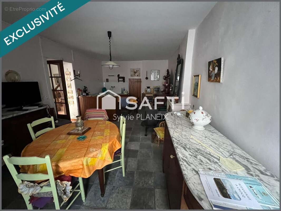 Maison 119 m² à Crocq  - photo 5