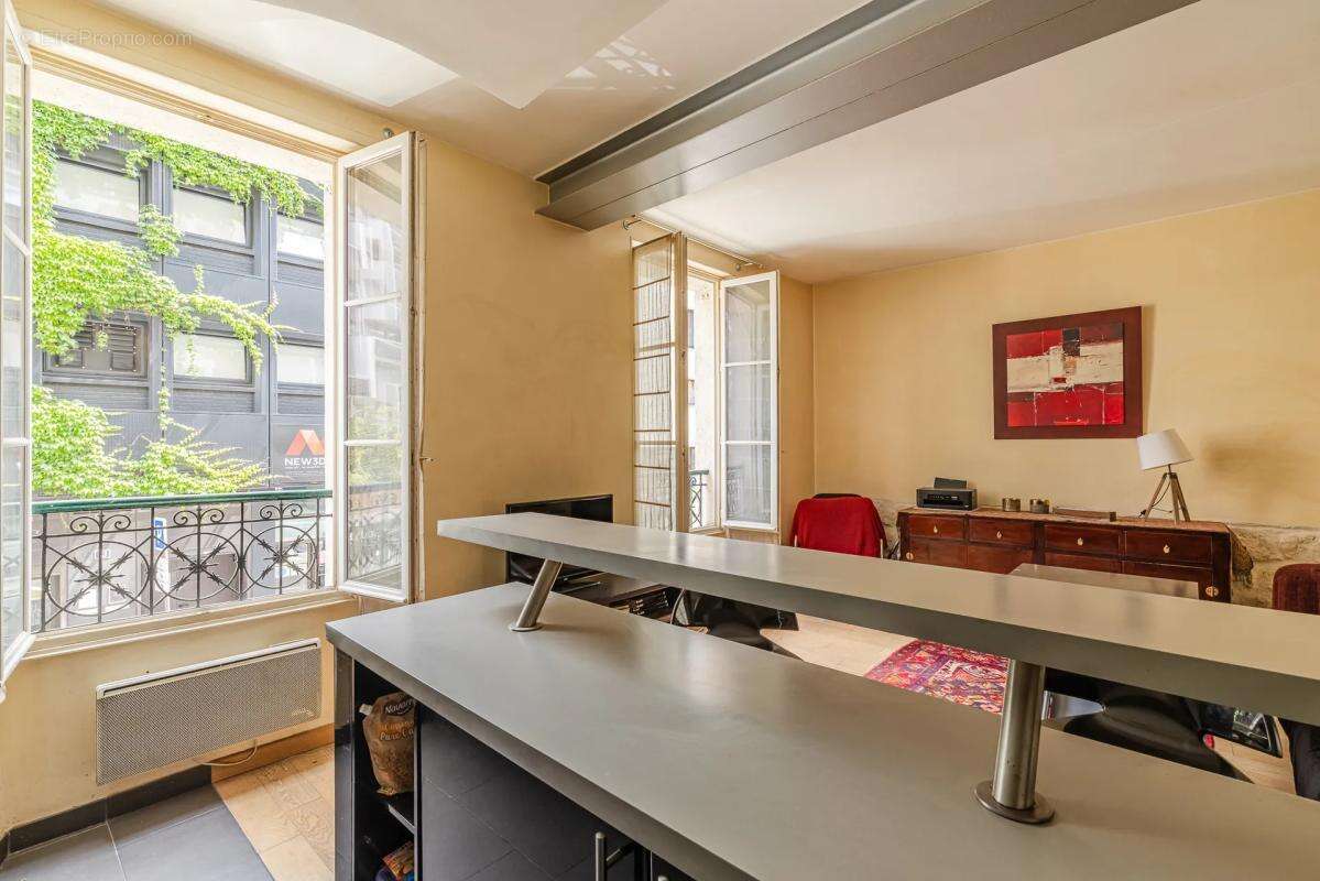 Appartement à PARIS-15E