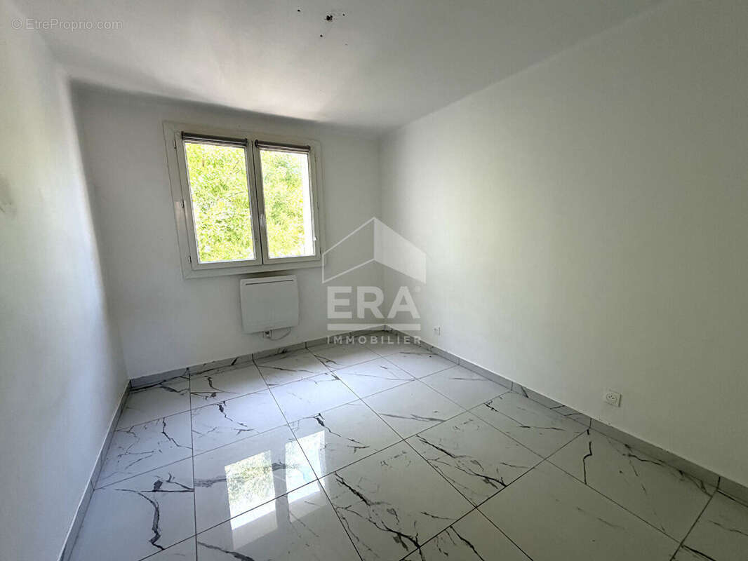 Appartement 72m² à martigues - photo 6