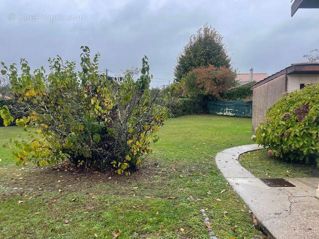 Maison à CARIGNAN-DE-BORDEAUX