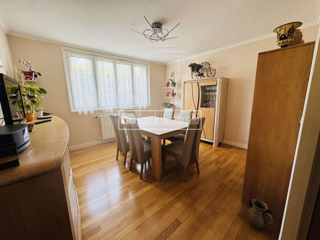 Maison à SAVIGNY-SUR-ORGE