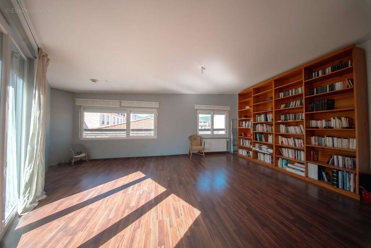 Appartement 114 m² à Clermont-Ferrand  - photo 6