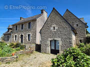 Maison à PLOUVORN