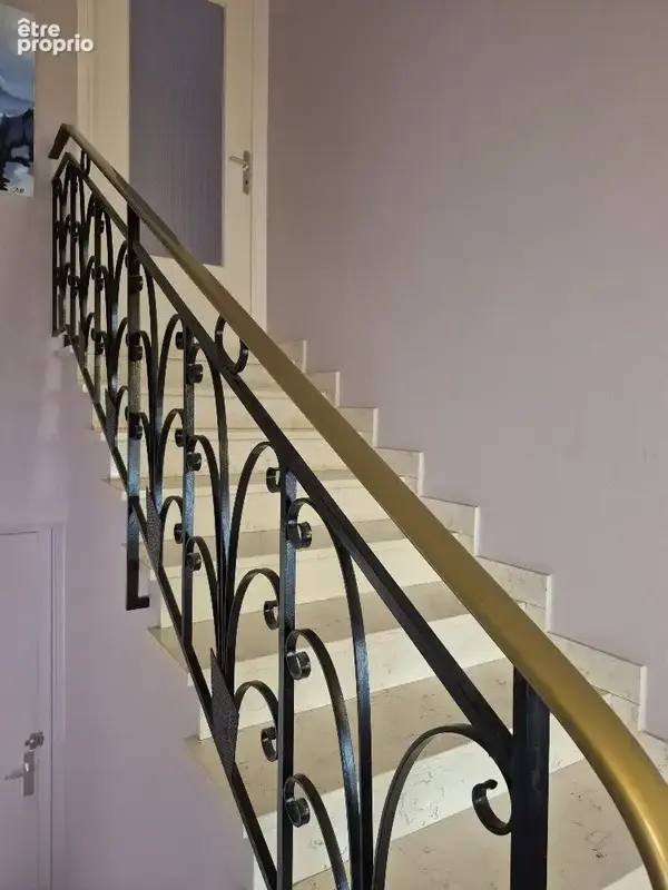 Maison 7 pièces 220 m² à vendre à Seyssins (38180) - photo 8