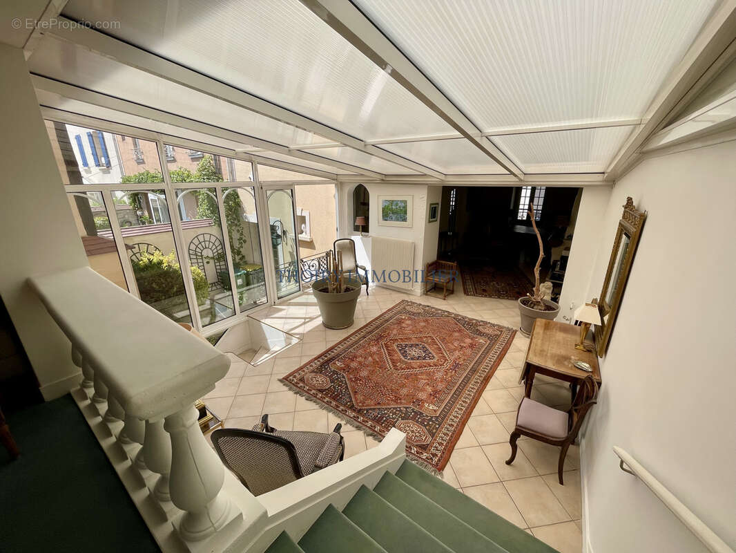 Maison ancienne de charme de 8 pièces sur 519 m2. - photo 19