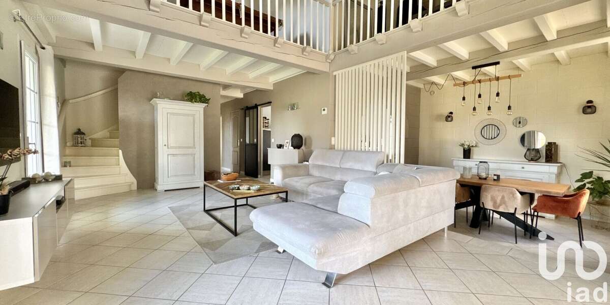 Photo 3 - Maison à SAINT-GERMAIN-DU-PUCH