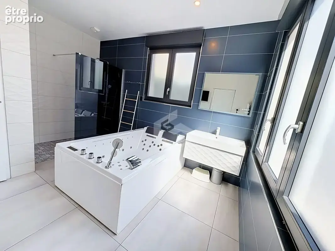 Appartement 74 m² à Reims  - photo 5
