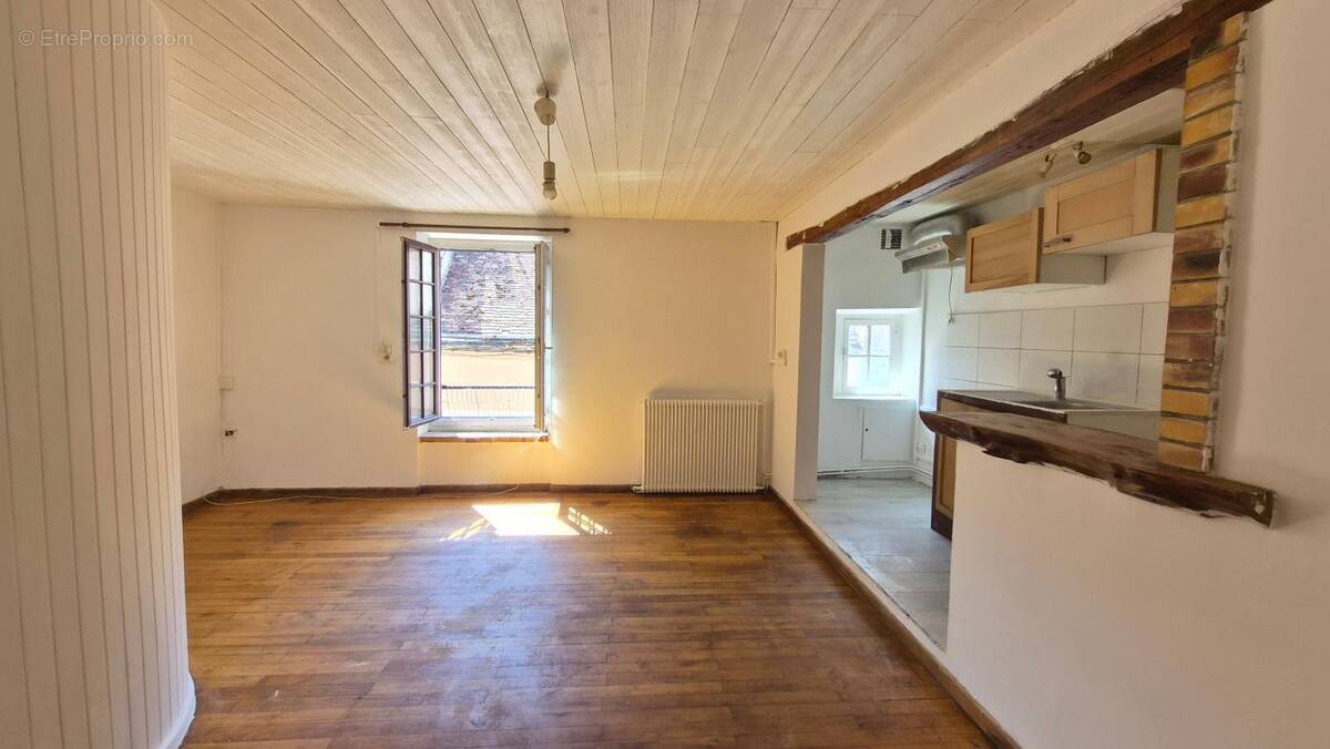 Appartement à ARPAJON