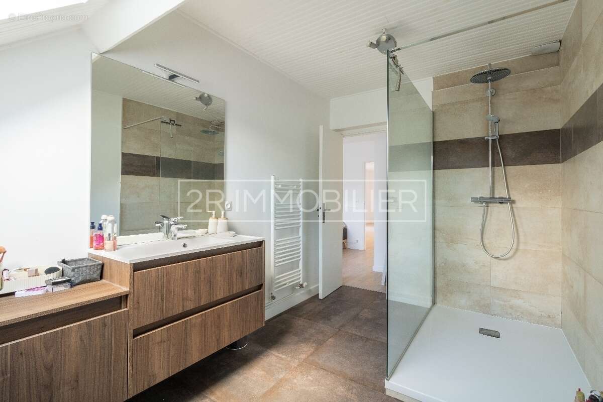 Maison à LAGNY-SUR-MARNE