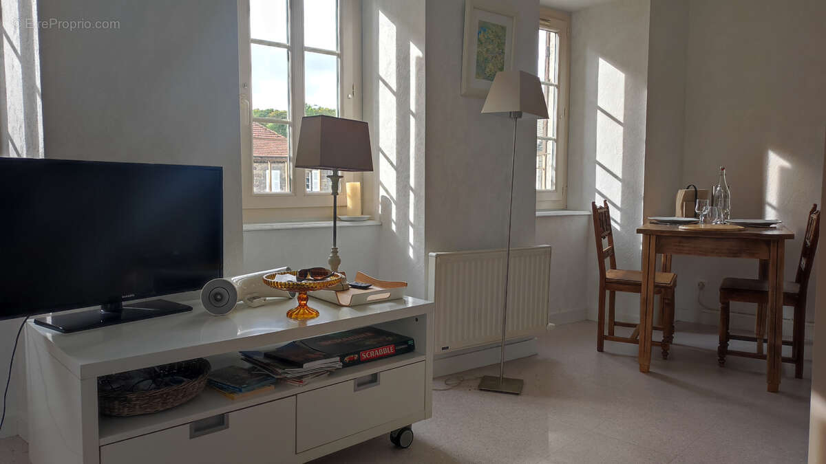 Appartement à TENCE