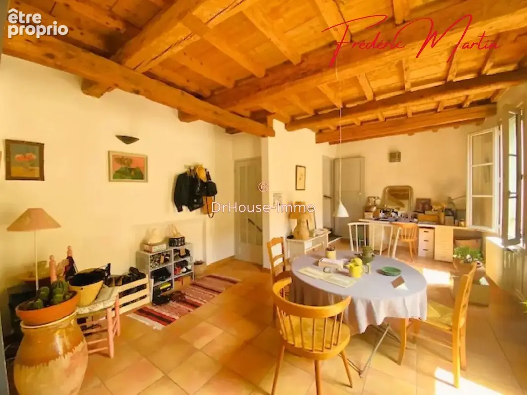 Maison 160 m² à Uzes  - photo 9