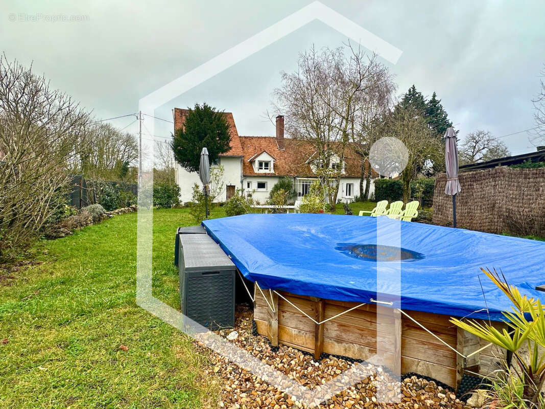 Maison à COSNE-COURS-SUR-LOIRE