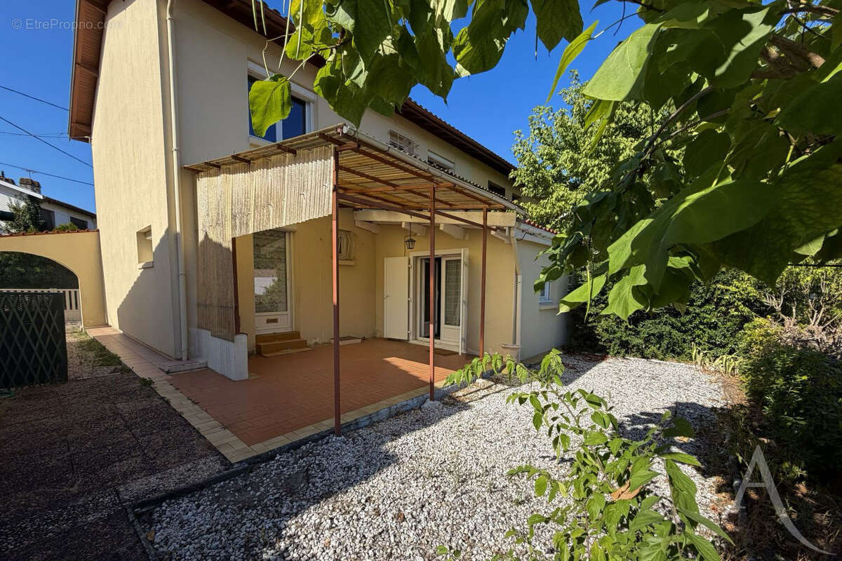Maison Villenave d'Ornon - 4 chambres - 116 m2 - photo 4