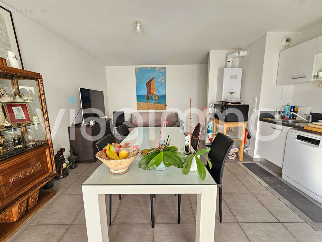 Appartement à LYON-8E