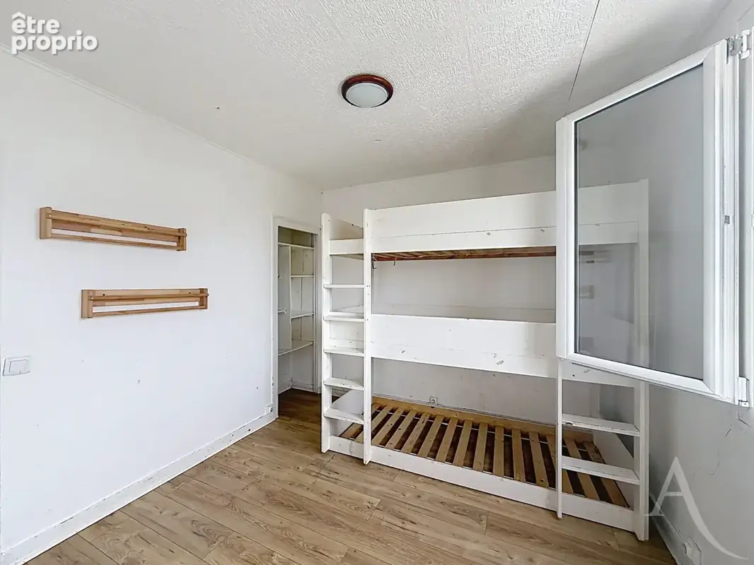 Appartement Mantes La Ville 4 pièce(s) 68.80 m2, deux chambres, balcon; cave - photo 7