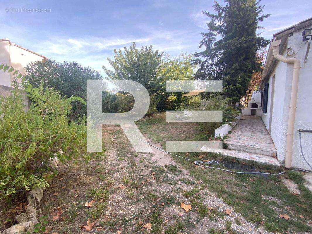 Maison à AIGUES-VIVES