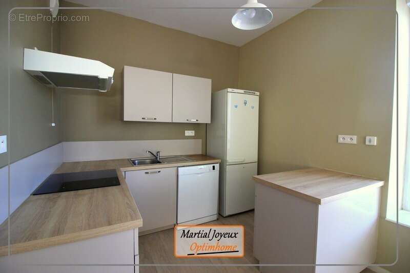 Appartement à FOUGERES