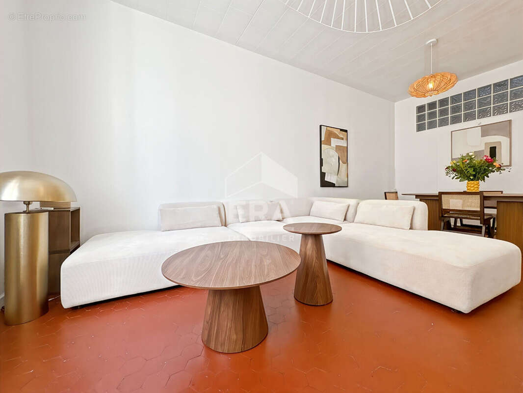 Appartement à MARSEILLE-7E