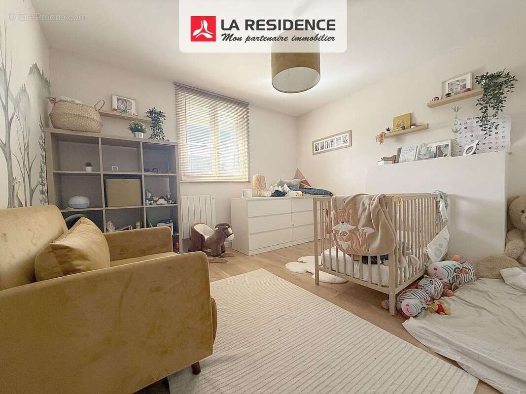 Maison à LIMETZ-VILLEZ