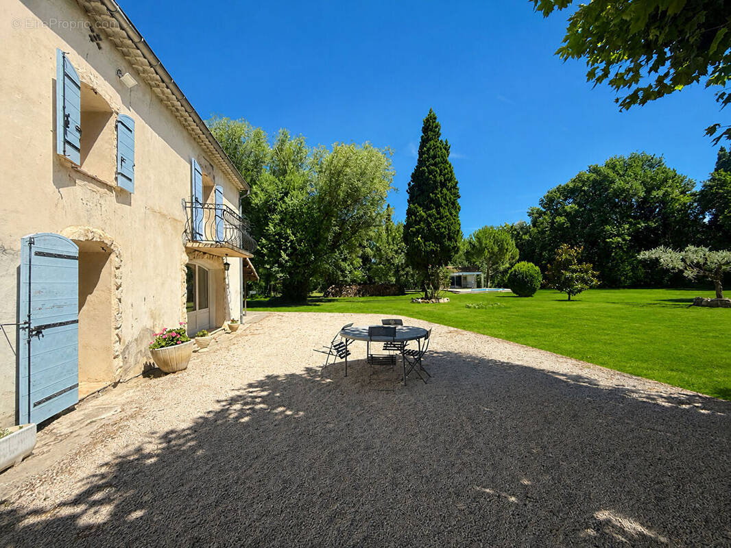 Maison à NOVES
