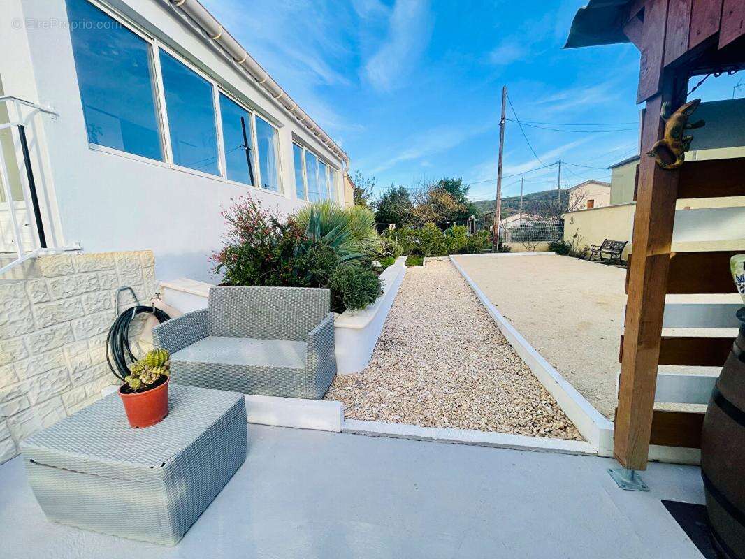 Maison à SAINT-MARTIN-DE-VALGALGUES