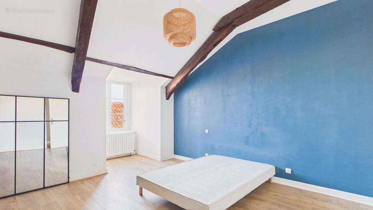 Appartement à SAINT-CERE