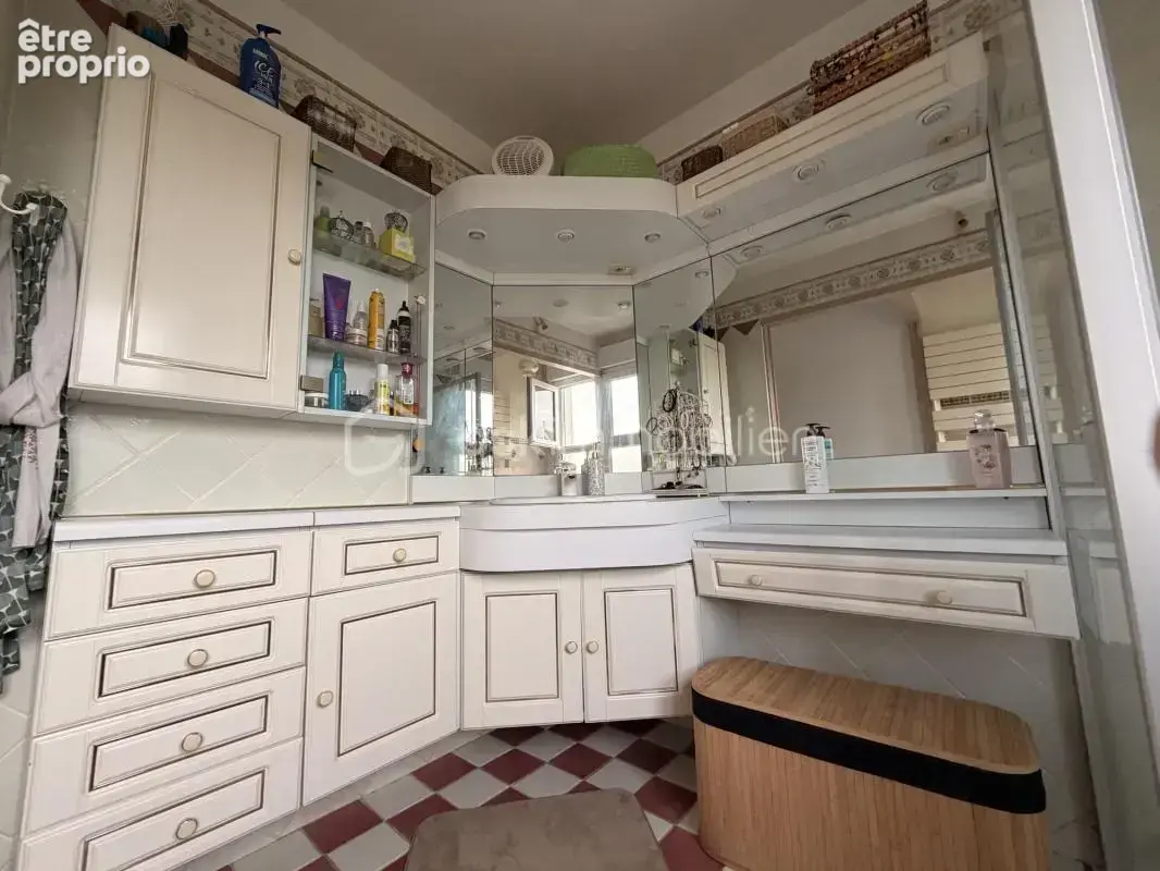 Maison familiale sur sous-sol complet - photo 23
