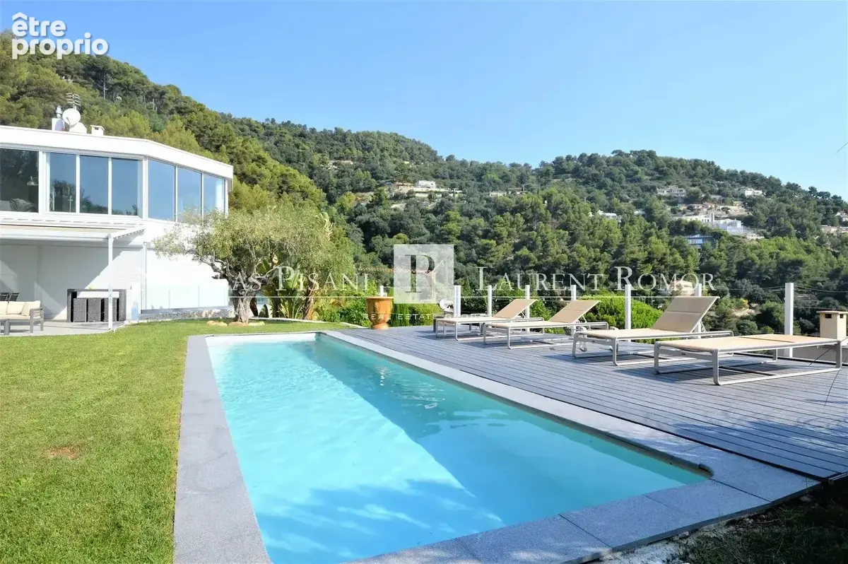 Maison à ROQUEBRUNE-CAP-MARTIN