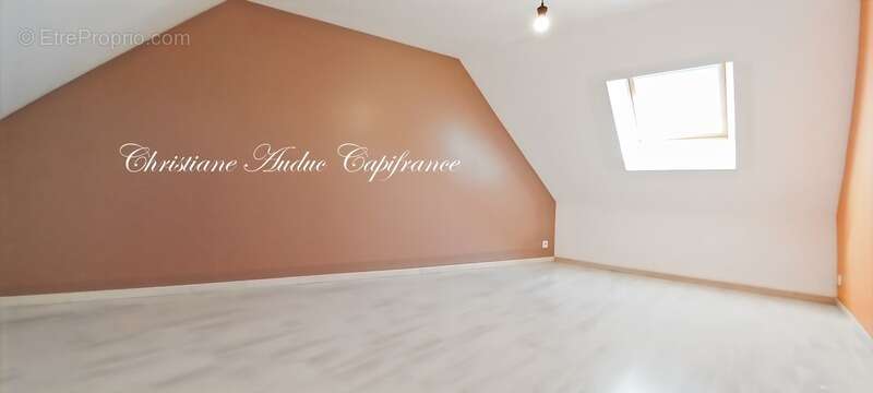 Maison à PARAY-LE-MONIAL