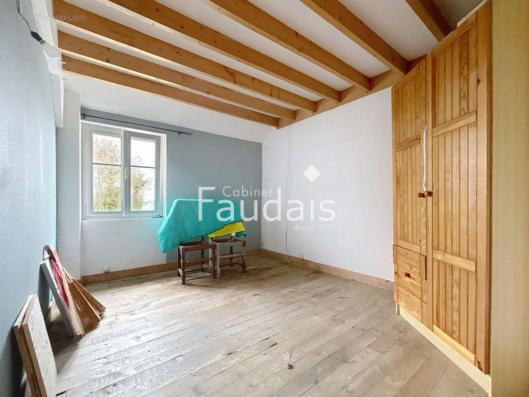 Maison à SAINT-SAUVEUR-LE-VICOMTE