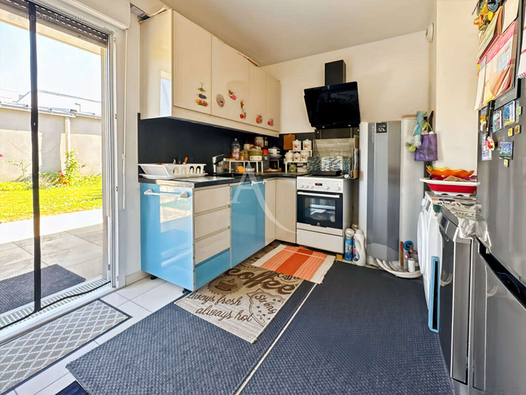 Maison à JOUY-LE-MOUTIER