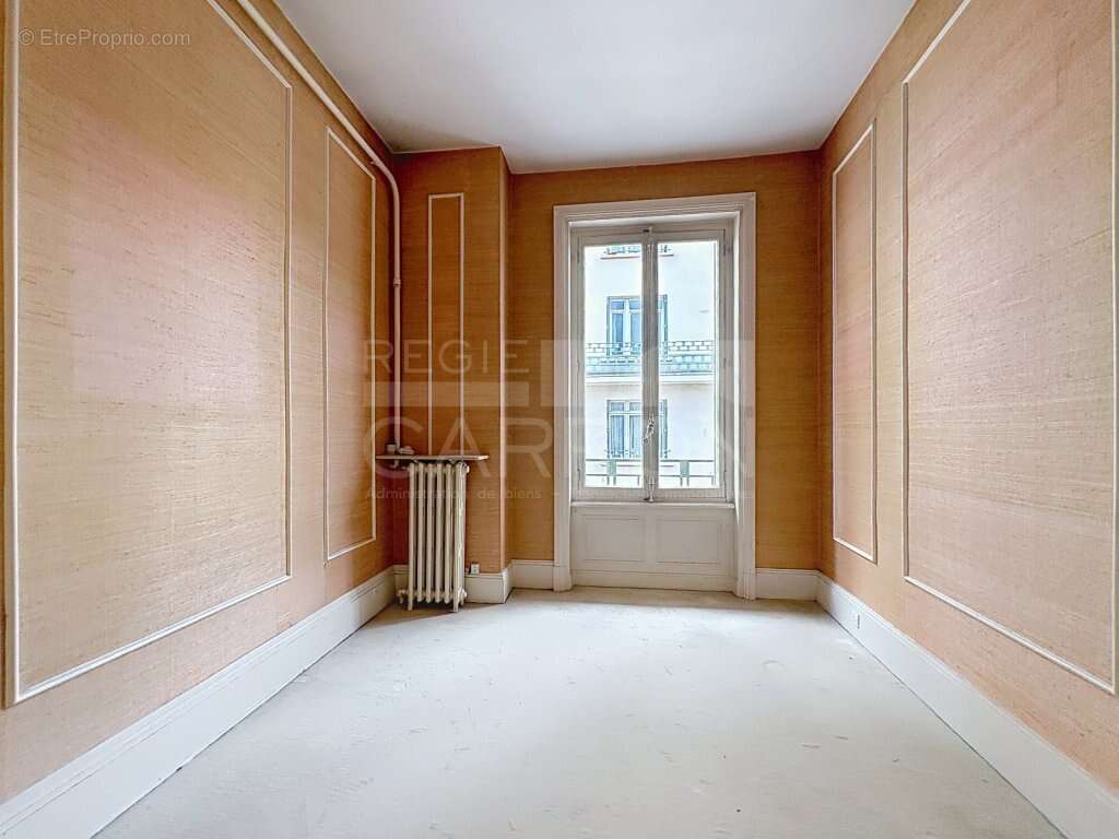 Lyon 6 brotteaux dernier etage 785000€ 6 pieces 136m² vue fourviere - photo 10