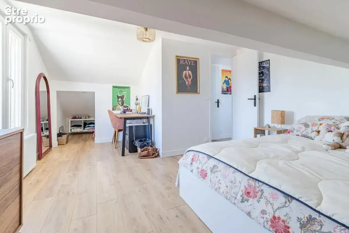 Maison refaite à neuf avec dépendances - photo 8